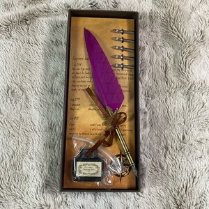Feathered Quill Pen - Calligraphy Pen - NWOT